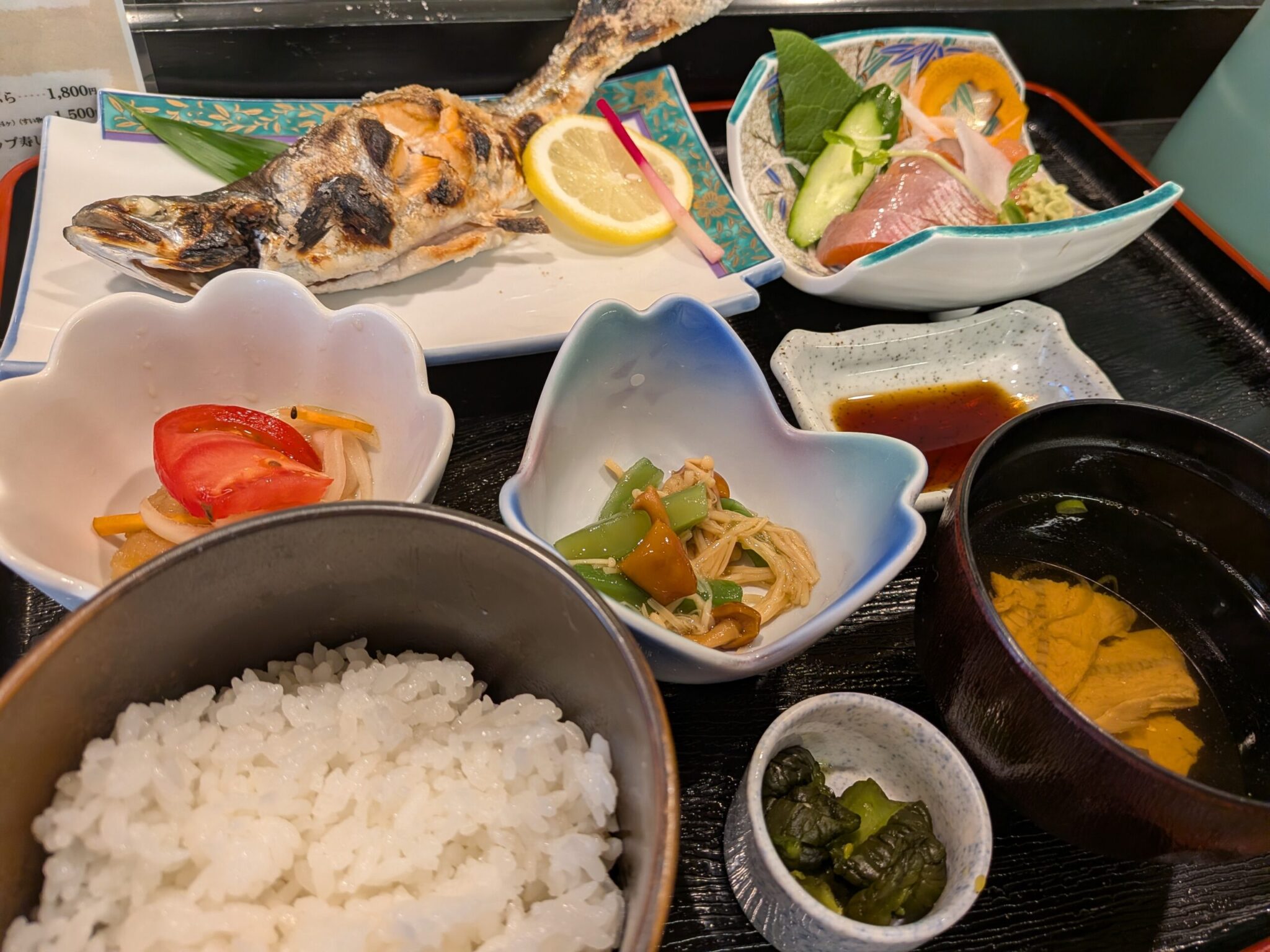 支笏湖のお食事処 寿で食べた新鮮な姫ます料理
